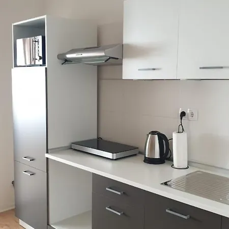 Апартаменты Bab And Apolo 3 *